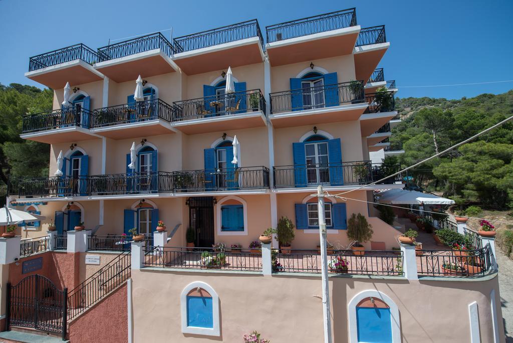 Maria Studios Poros Town Dış mekan fotoğraf